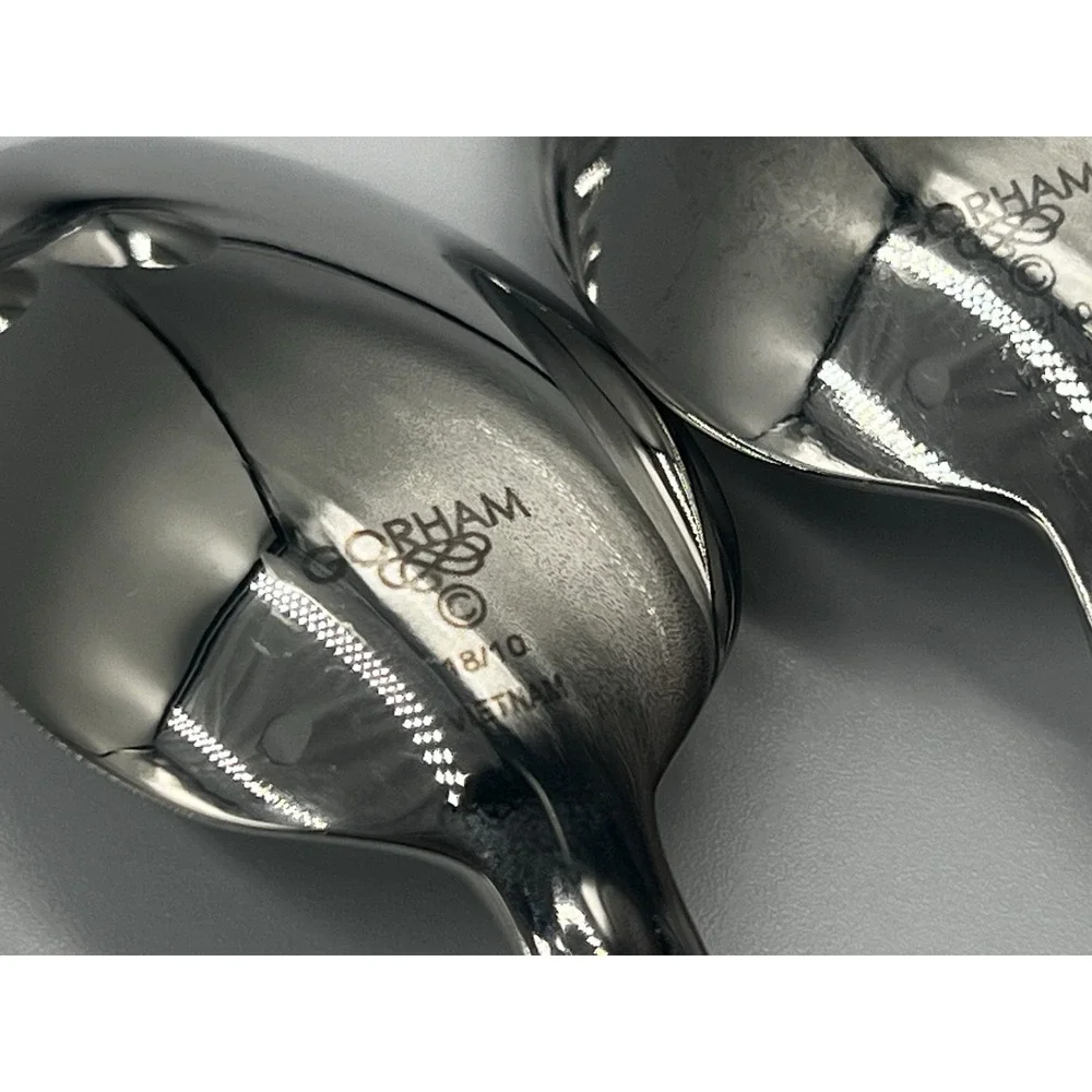 Gorham Melon Bud 18/10 Stainless Steel 20pc Placement For 4. PLEASE SEE ALL PICS